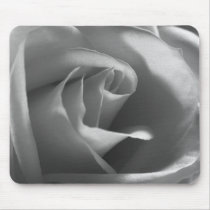 Black-and-White-Rose Mouse Mats