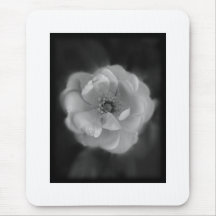 Black and White Rose. Mousepads