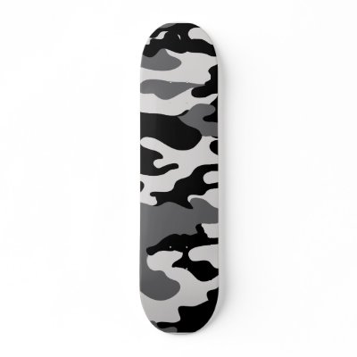 BLACK CAMO - Skateboard by OutdoorAddix