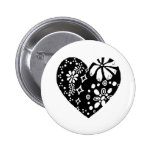 Black Lace-like / metalwork-like Heart pattern Pin