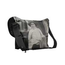 Black Rickshaw Messenger Bag - Newsboy by Hine
