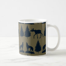 Bleu marine bronzage rustique d'orignaux de pins s tasse