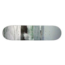Boats Racing Skateboard