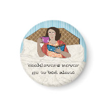 Booklovers never go to bed alone fridge magnets
