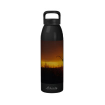 Bouteille d'eau de coucher du soleil de chasseur d bouteilles