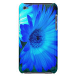 Brilliant Blue Daisy iPod Touch case