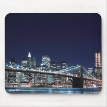 Brooklyn Bridge and Manhattan Skyline At Night Mouse Pads