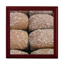 Brown bread rolls trinket box