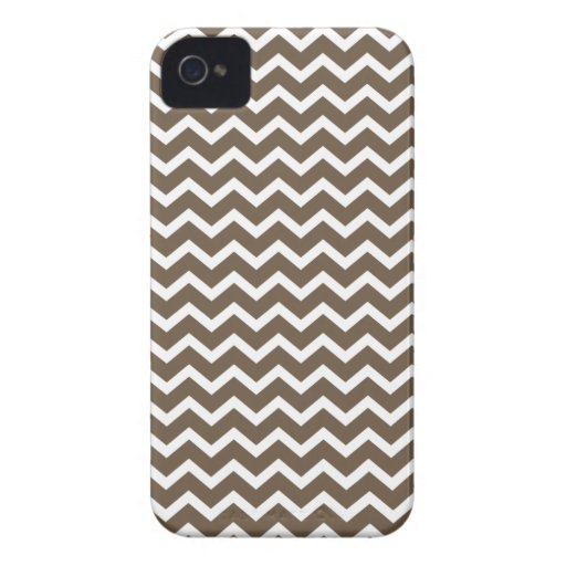 Brown Zig Zag Chevrons Pattern iPhone 4 Case-Mate Case