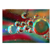 Bulles et planètes abstraites de Raven Bristols