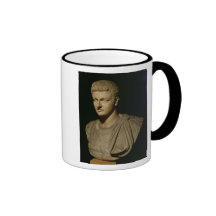 Buste de Caligula Tasse