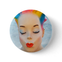 Button with Kissing Mannequin