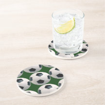 Caboteurs de vert de motif de ballon de football dessous de verre
