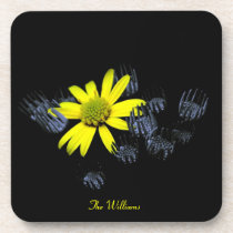 Caboteurs jaunes et noirs de fleur dessous de verre liège