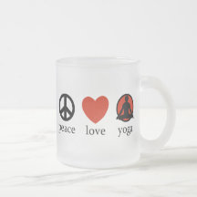 Cadeau de yoga d'amour de paix tasse