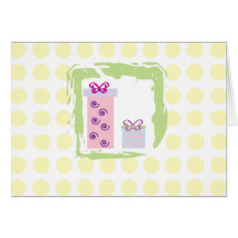 Cadeaux mignons et carte jaune de pois