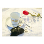 Café blanc de matin et fleurs roses invitations personnalisées