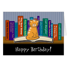 Carte d'anniversaire de chat et de livres