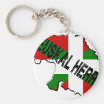 Carte pays basque plus drapeau euskal herria porte-clés