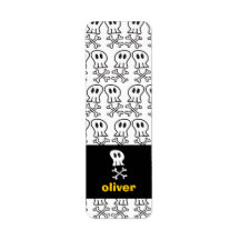 Cartoon Pirate Skulls & Bones Party Labels