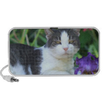 Cat in the garden doodle speaker