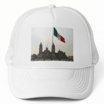 Catedral en el Zocalo del DF con la Bandera Hat
