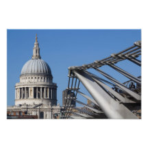 Cathédrale de St Pauls et le pont de millénaire Photographes
