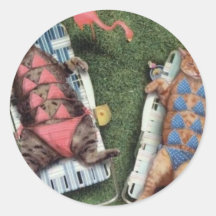 Cats love tans round sticker