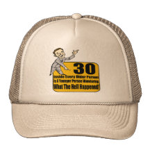 Ce qui s'est produit les 30èmes cadeaux d'annivers casquettes