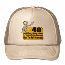 Ce qui s'est produit les quarantième cadeaux d'ann casquette de camionneur