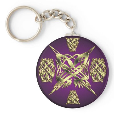 CELTIC KNOT WORK 1 ROUND KEY CHAINS by phedderman