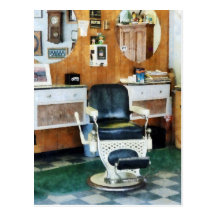 Chaise du salon de coiffure un cartes postales