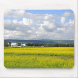 Champ de canola à la ferme historique tapis de souris