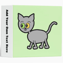 Chat gris avec les yeux impairs
