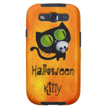 Chat noir de Halloween avec le crâne