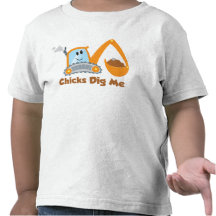 Chicks Dig Me T-shirt