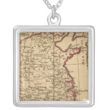 Chine, Japan Necklaces