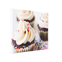 Chocolate Cupcakes Sprinkles Vanilla Frosting