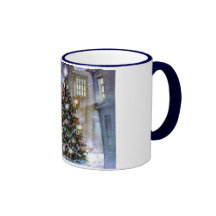 Christmas tree on street mugs