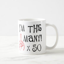 cinquantième salut de doigt moyen d'anniversaire tasse à café