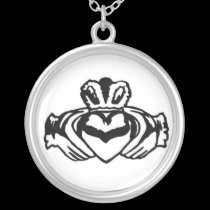 Claddagh Necklace necklaces