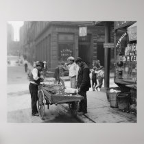 Clam Seller on Mulberry Street, 1900 Print