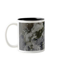 Cloud simulation of a single day 4 coffee mug