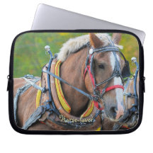 Clydesdale Team Horse-lover's Laptop Sleeve