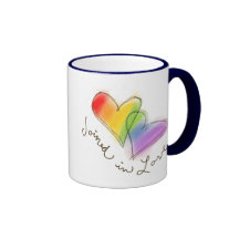 Coeur d'arc-en-ciel associé à l'amour mugs à café