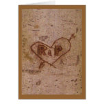 Coeur de graffiti de tronc d'arbre de Brown Cartes
