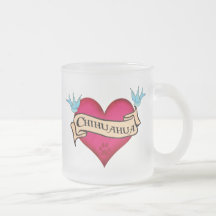 Coeur de tatouage de chiwawa tasse à café