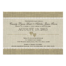 Coeurs et mariage prisés de toile de jute faire-part