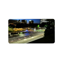 Coin de la rue la nuit étiquette d’adresse