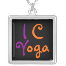 Collier carré d'ICYoga